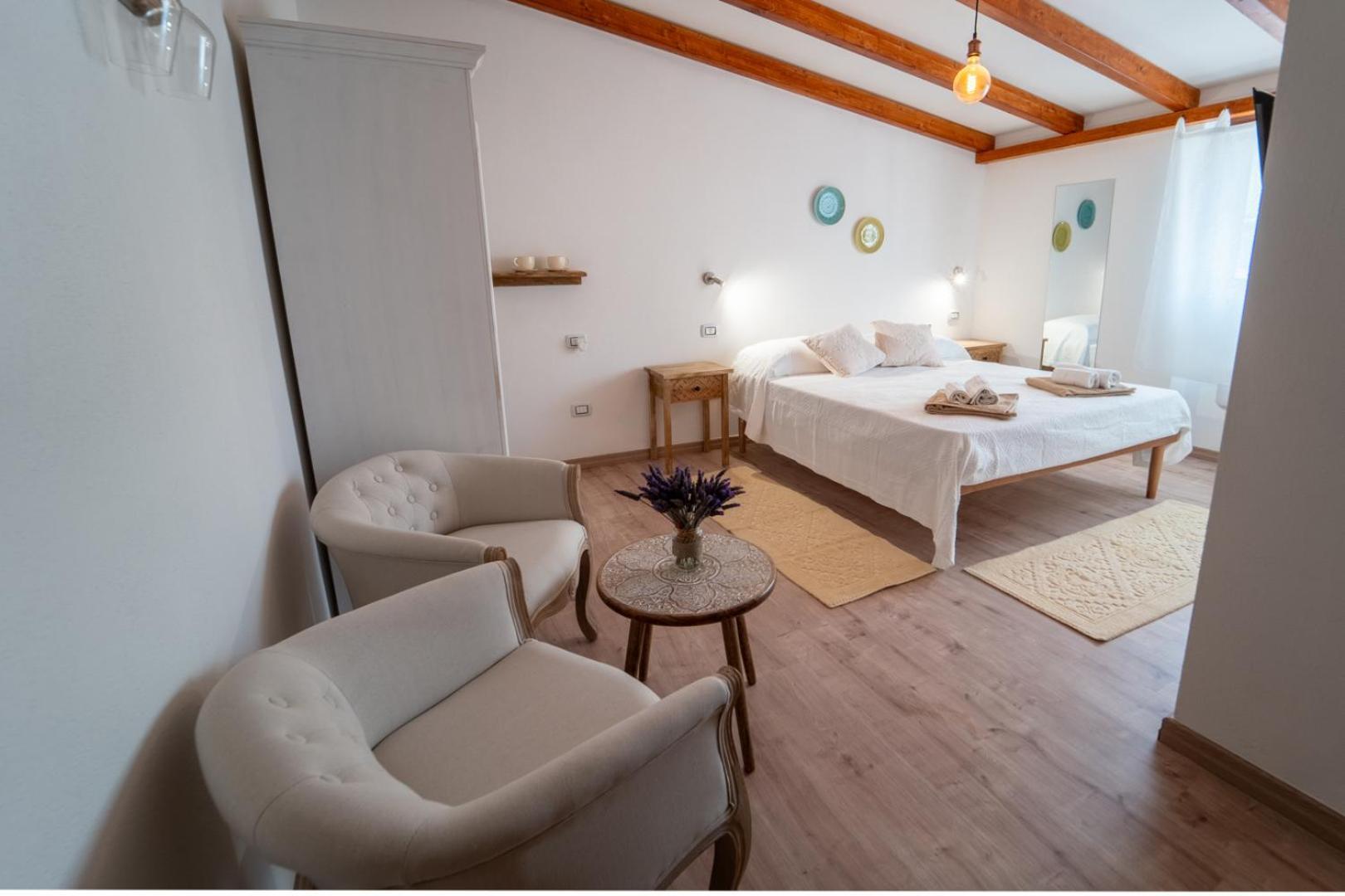 Domo Papiros B&B Siniscola Bagian luar foto